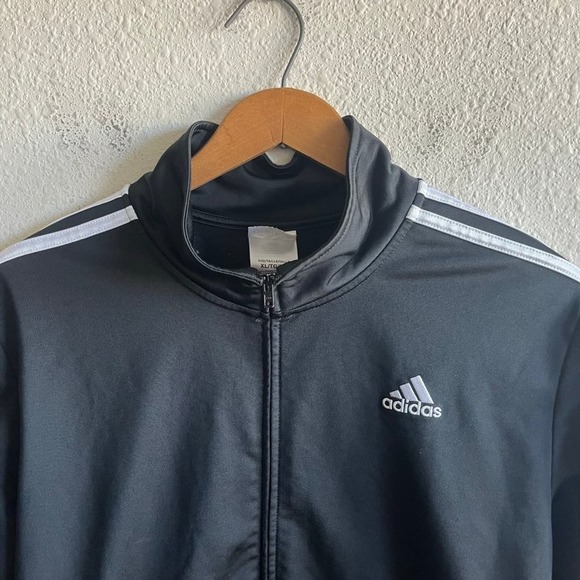 Adidas Boy's Iconic Tiricot Black Full Zip Jacket Size XL (18/20) Style AP5497 - Picture 3 of 9